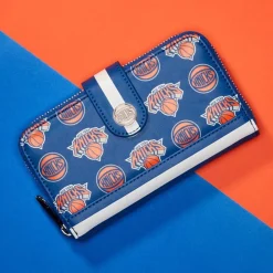 NBA New York Knicks Logo Zip Around Wallet Outlet